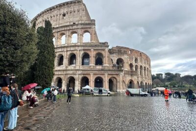 Small Group Guided Tour Of Colosseum, Roman Forum & Palatine Hill - Palatine Hill: emperors’ homes and the Romulus and Remus myth