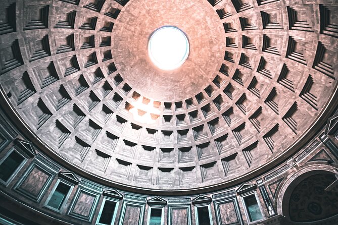 Small Group Guided Tour of St Peter Basilica and Cupola - Meeting at Borgo Vittorio and getting your bearings