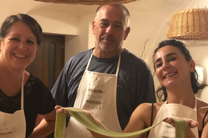 Small-Group Pasta Making steps from the Vatican Museums - The Welcome: Sparkling Wine, Nibbles, and Getting Oriented
