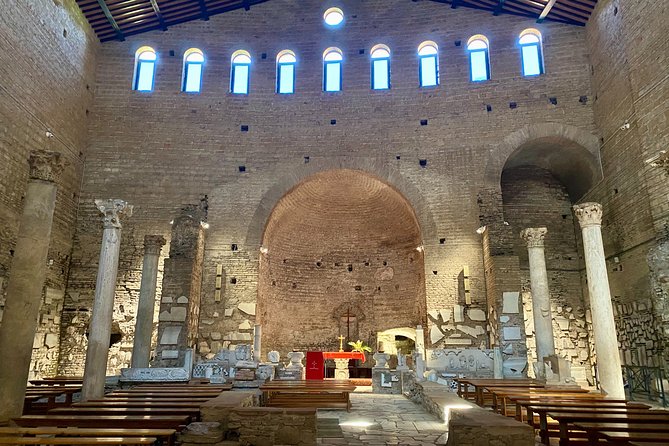 Small-Group Tour of Roman Catacombs & St. Clement's Undergrounds - Catacombe di Domitilla: 16 meters down into painted chambers