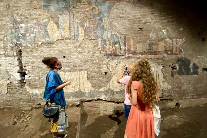 Small-Group Tour of Trastevere's Hidden Gems and Undergrounds - Why Trastevere’s side streets work so well on a walking tour