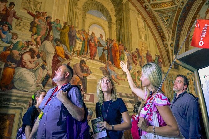 Small Group Vatican Museums Tour & Sistine Chapel - Max 10 people - Meeting at Viale Vaticano and what your first minutes are for
