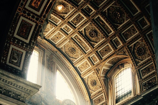 St Peter's Basilica and Cupola Guided Tour - St. Peter’s Basilica at 8:25 am: the art you can actually take in