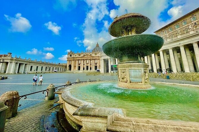 St. Peter's Basilica, Dome and Necropolis Private Guided Tour - The guide and timing: what to watch so you get the private feel
