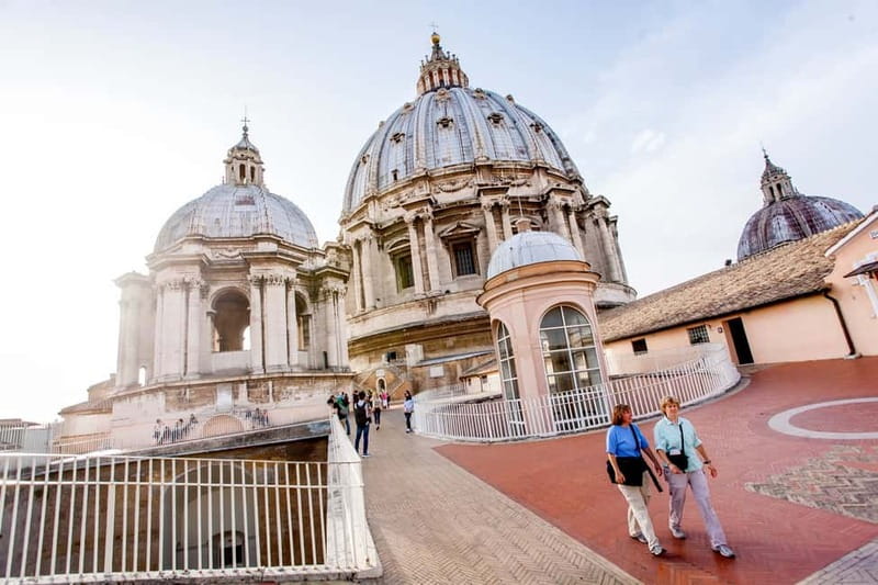 St Peter's Basilica Express Guided Tour with Dome Climb - The cupola climb: elevator up, steps for the finish