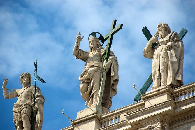 St. Peter’s Basilica Priority Access Tour with Dome & Crypt - Pacing, Radios, and the Real Tempo of the Tour