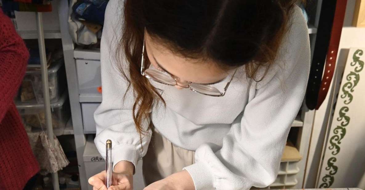 Stained Glass Course in Rome's Trastevere - Choosing your pendant design (and why that’s the main event)
