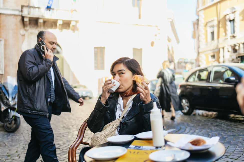 Sunrise in Rome: Small Group E-Bike Tour & Italian breakfast - Key highlights