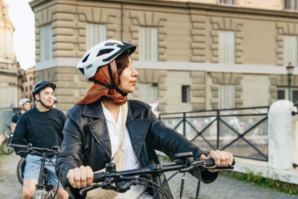 Sunrise in Rome: Small Group E-Bike Tour & Italian breakfast - Tour length and coverage: What “3 hours” feels like