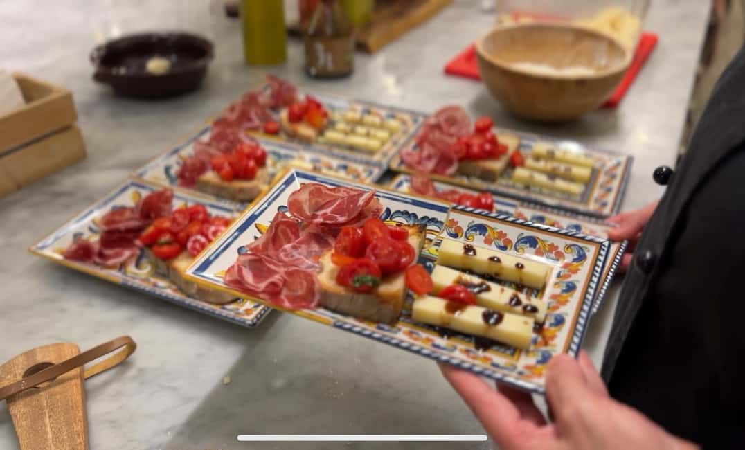 Super Fun Pasta and Gelato Cooking Class by the Vatican - The food and drink: unlimited wine plus a full meal