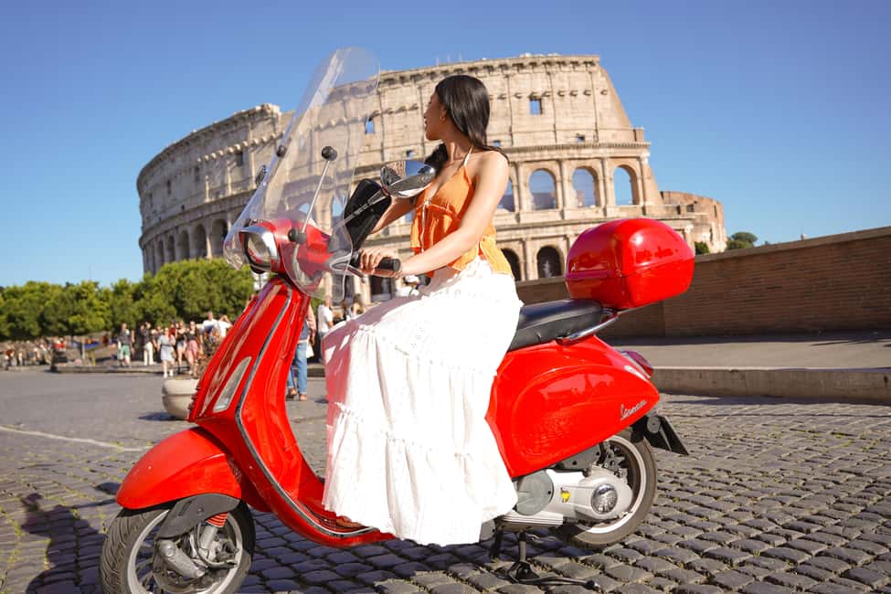 Taste, Explore, Capture-All inclusive Vespa Tour in Rome - Piazza Navona: Guided Walk Plus Local Snacks in About 20 Minutes