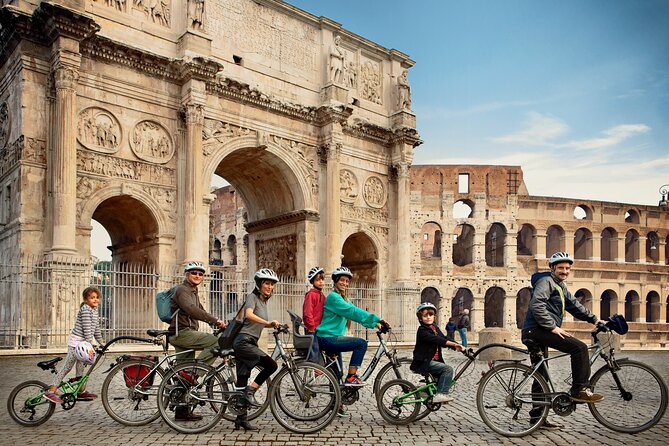 Taste of Rome with quality Cannondale E-Bike - Trajan’s Column, Vittoriano, and Palazzo Venezia: three time layers at once