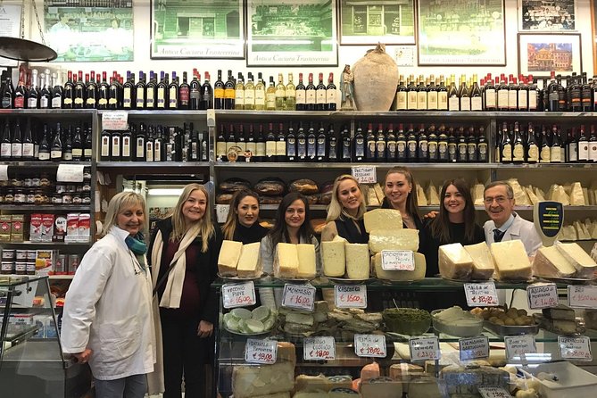 Taste Rome: Exploring Trastevere’s Culinary Secrets with a Local - Cheese and cured meats at the center of Rome