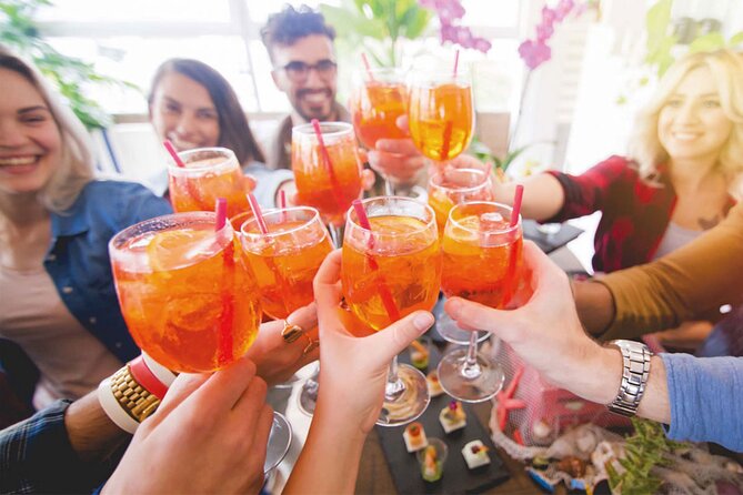 The Spritzy Tour - History is better with a Spritz! - Stop 1: The Popes fortress and how power shapes the view