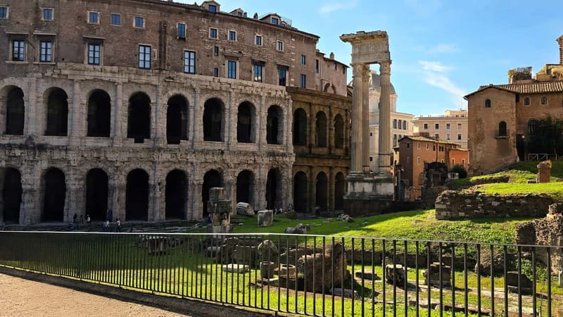 Tiber Island and Ghetto - Key things you’ll notice on this tour