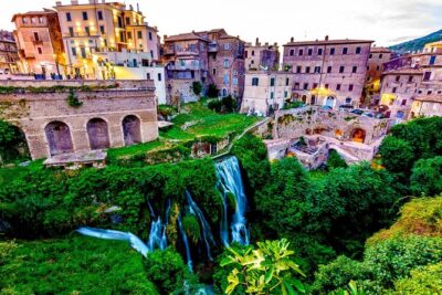 Tivoli Half Day Private Tour from Rome - Villa D'Este & Vesta's Temple - Villa Gregoriana: you get the area, not the full entry