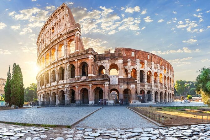Tour of Gladiators Arena and Colosseum with Imperial Forum - Roman Forum on Via Sacra: politics, speeches, and ceremonies