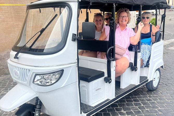 Tour privato di 3 ore al centro di Roma con un E-Tuk elettrico - Key points to know before you ride