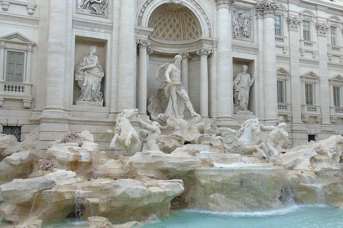 Transfer Fiumicino Fco Airport to Civitavecchia Port with 3 hours Rome Tour - St. Peter’s Area on the Way to Your Ship