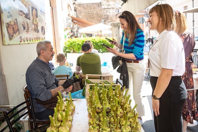Trastevere & Campo de' Fiori Street Food Tour, Eat Like a Local - Ponte Sisto: a bridge break with skyline views