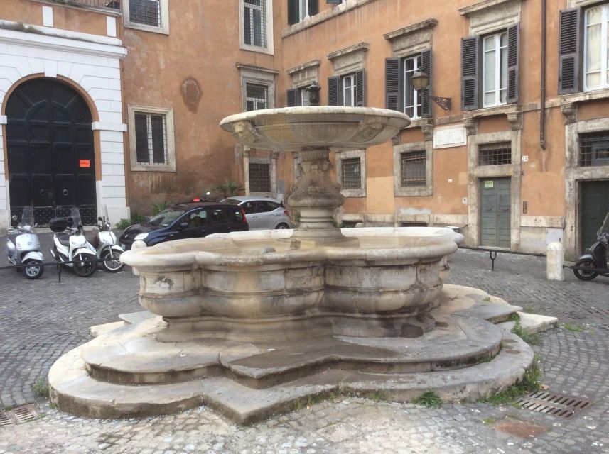 Trastevere Food Tour Prime Edition - Where this Trastevere tour really begins: Santa Maria in Trastevere