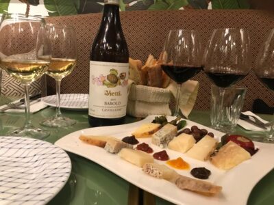 Trastevere Food Tour with Fine Wine - Piazza Trilussa Start: Getting Oriented (and Eating Right Away)