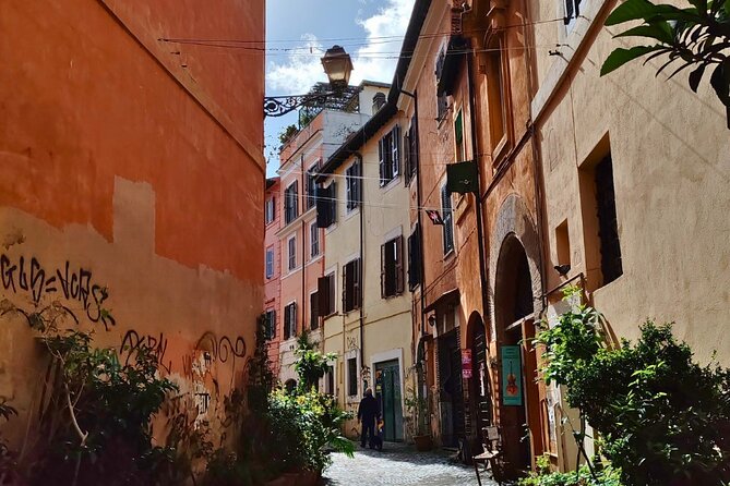 Trastevere Food Tour with Pasta-Making Class - Why Trastevere at 6:00 pm Feels Like Rome