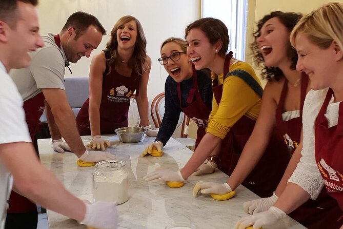 Trastevere Food Tour with Pasta-Making Class - From the Streets to the Cooking School: Pasta-Making Time
