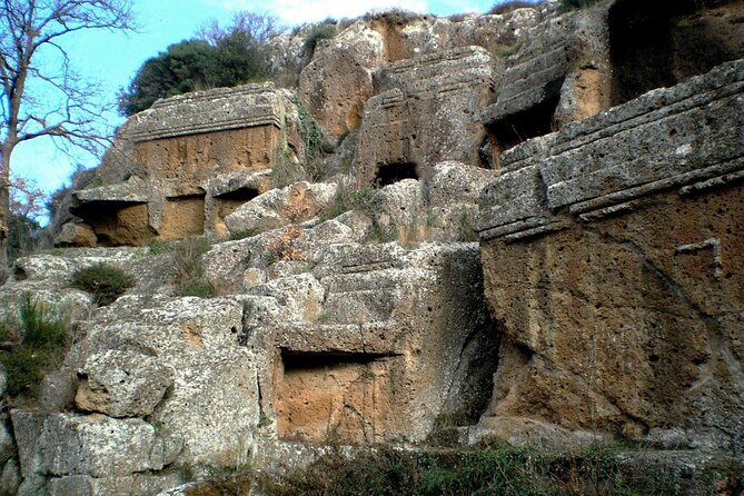 Trekking Excursion History and Nature Necropolis of Norchia from Rome - Cava Buia and Via Clodia: walking a route cut into tuff