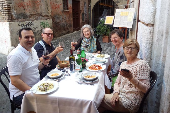 Trevi Fountain, Pantheon, and Campo Dei Fiori Market Food and Wine Tour - Stop 4: Pantheon Area + Natural-Ingredient Gelato