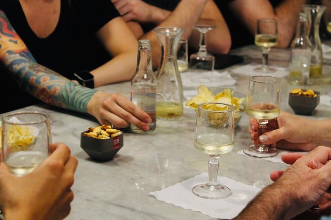 Twilight Local Food, History and Hidden Places - Piazza Navona: limoncello toast and tiramisù under the fountains