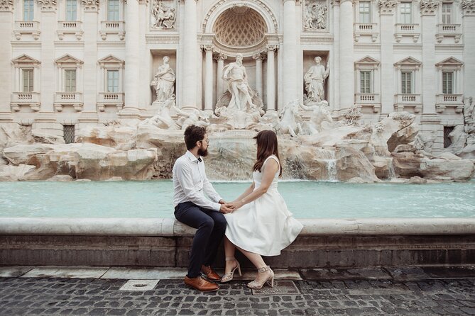 Uncrowded pictures. Just you and the Ethernal City! - The Piazza di Spagna Start: Fresh Corners of a Famous Square