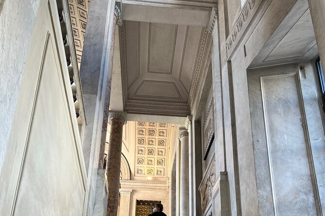 Vatican and Sistine Chapel Semi-Private Guided Tour - Who should book this Vatican and Sistine tour