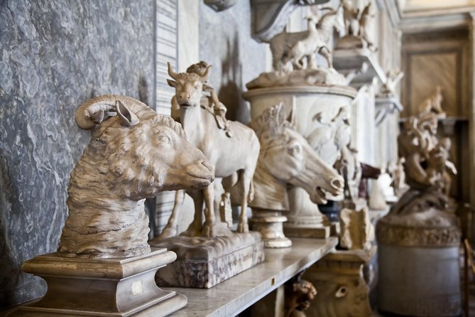 Vatican by Night Group Tour - Key details that matter on this Vatican after-dark tour