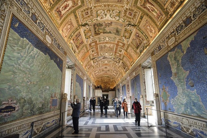 Vatican by Night: Vatican Museums and Sistine Chapel Guided Tour - Raphael Rooms: Getting More From the Paintings in Less Time