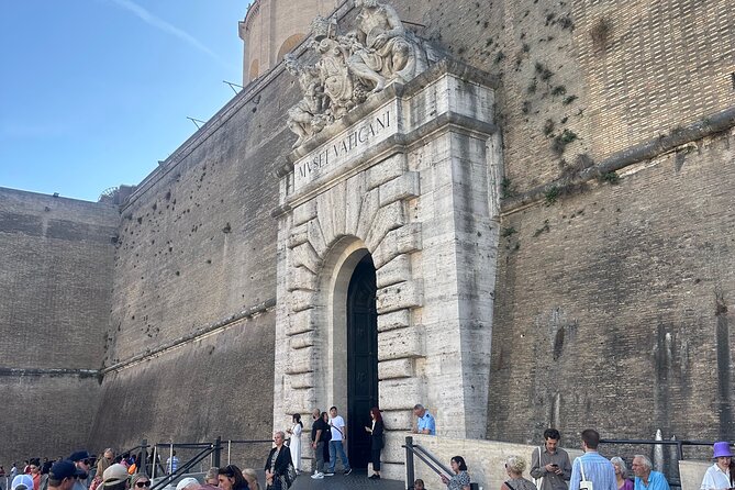Vatican City Guided Tour With Less Crowd Than Regular Hours - St. Peter’s Basilica via VIP back-door: faster entry, then your choice