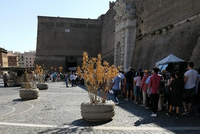 Vatican City Guided Tour With Less Crowd Than Regular Hours - Skip-the-line tickets: what they really buy you