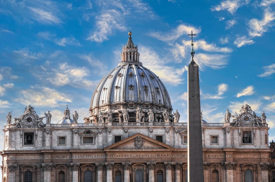 Vatican City: Papal Audience with Guide - A Wednesday Papal Audience Starts in a Quiet Square