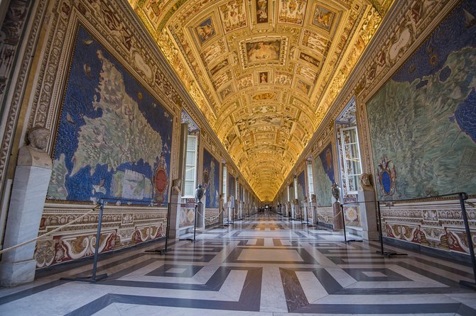 Vatican Museum and Sistine Chapel Skip-the-Line Guided Group Tour and tickets - Stanze di Raffaello: A Short 15-Minute Hit of Raphael’s Fresco World