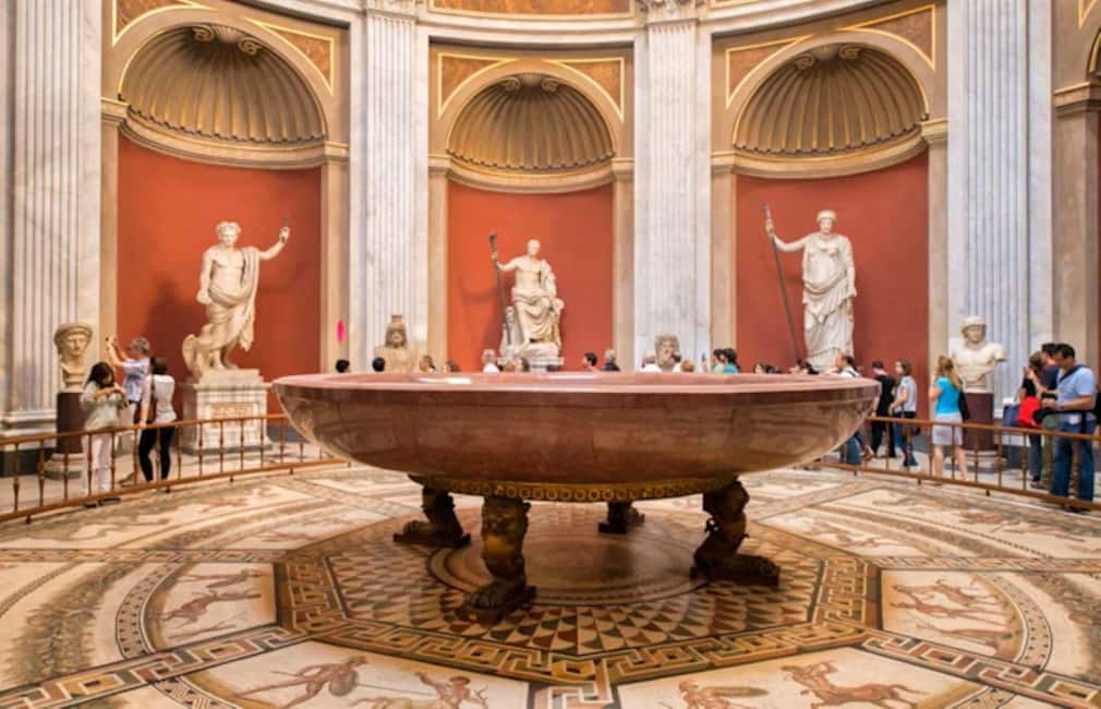 Vatican Museum & Sistine Chapel Guided Tour skip the line - Skip-the-line entry: what it saves you at Vatican security