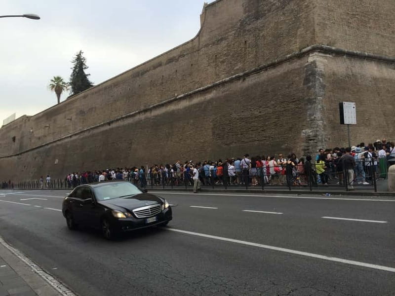 Vatican: Museum, Sistine Chapel & Raphael Rooms Evening Tour - Key Highlights Worth Your Evening