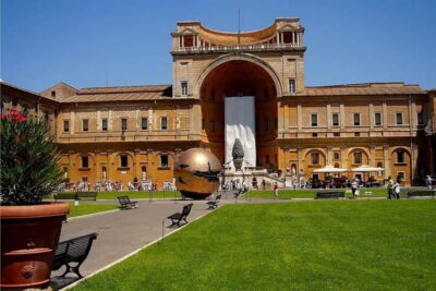 Vatican: Museum, Sistine Chapel & Raphael Rooms Evening Tour - Starting Near Ottaviano: Meet-Up That’s Easy to Find