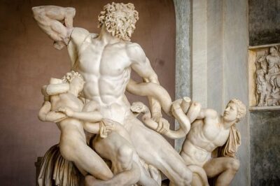 Vatican Museum, Sistine Chapel Tour with St Peter Basilica Access - Vatican Museums in 2.5 hours: highlights you’ll recognize