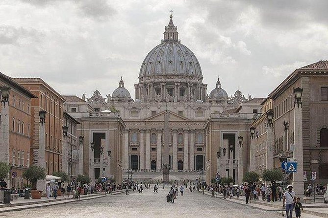 Vatican Museums and Sistine Chapel Private Tour (Skip the line tickets) - Skip-the-line tickets: what they really mean at Vatican security
