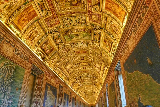 Vatican Museums and Sistine Chapel Skip-the-Line Tickets - Crowds, weather, and what “skip-the-line” can’t fix
