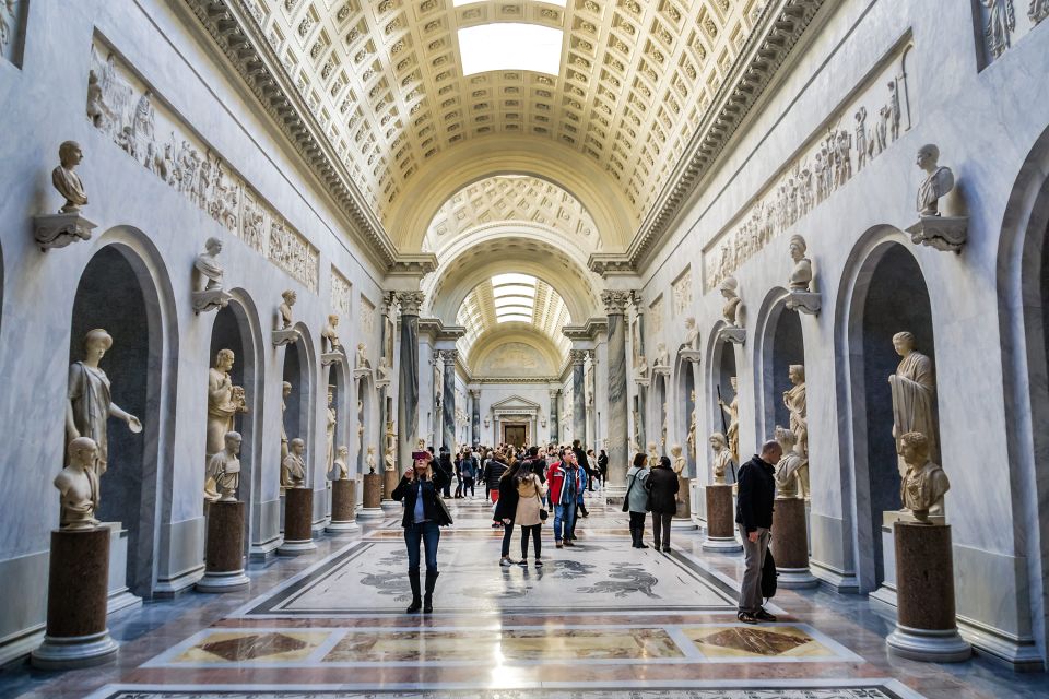 Vatican Museums and Sistine Chapel Ticket with Guide Option - Dress code: the simple rule that can save your day