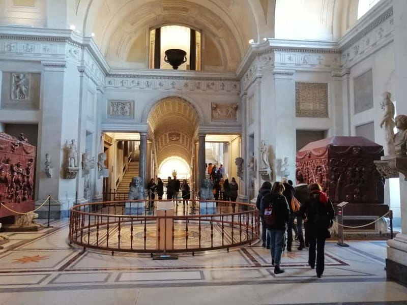 Vatican: Museums First-Access Small-Group Tour with Guide - 8 a.m. First Access: Why the early entry is the real luxury