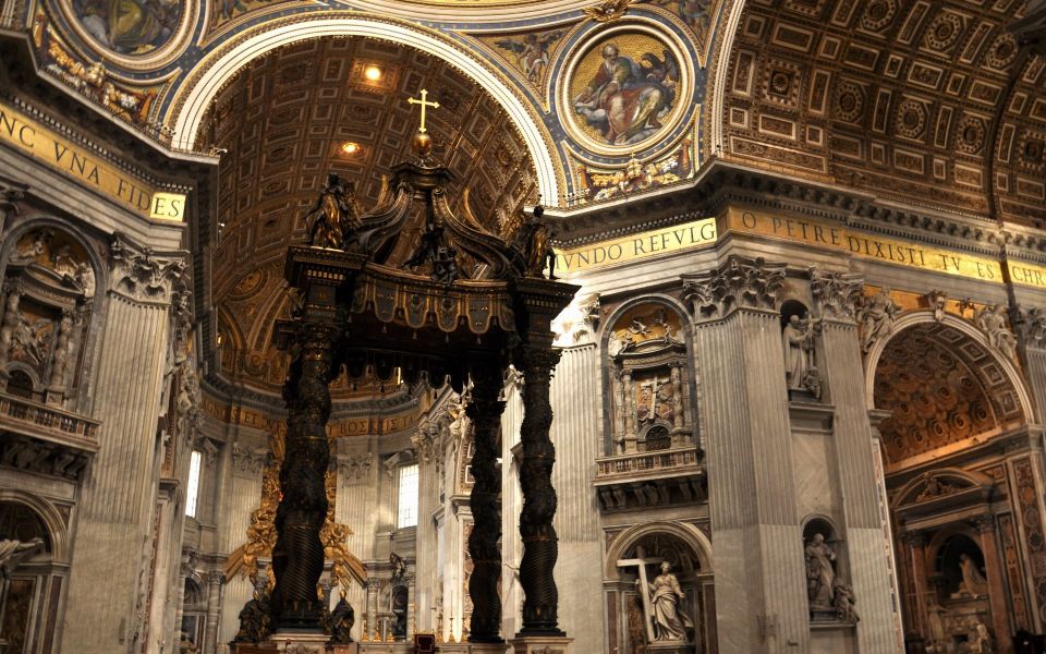 Vatican Museums: Private Tour with Sistine and St. Peter's - Vatican Museums: art you actually understand (with an art historian guide)