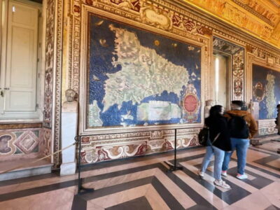 Vatican: Museums, Raphael & Sistine Chapel + Basilica Option - Where the tour starts: pacing you before the crowds hit
