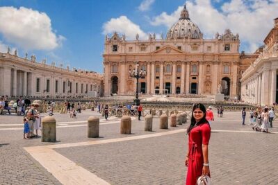 Vatican: Museums & Sistine Chapel Entrance Ticket - First stop inside: audio guide pickup and how to start smart